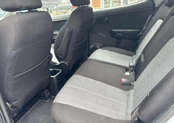 Kia Venga cena 34900 przebieg: 109385, rok produkcji 2014 z Kraków małe 106